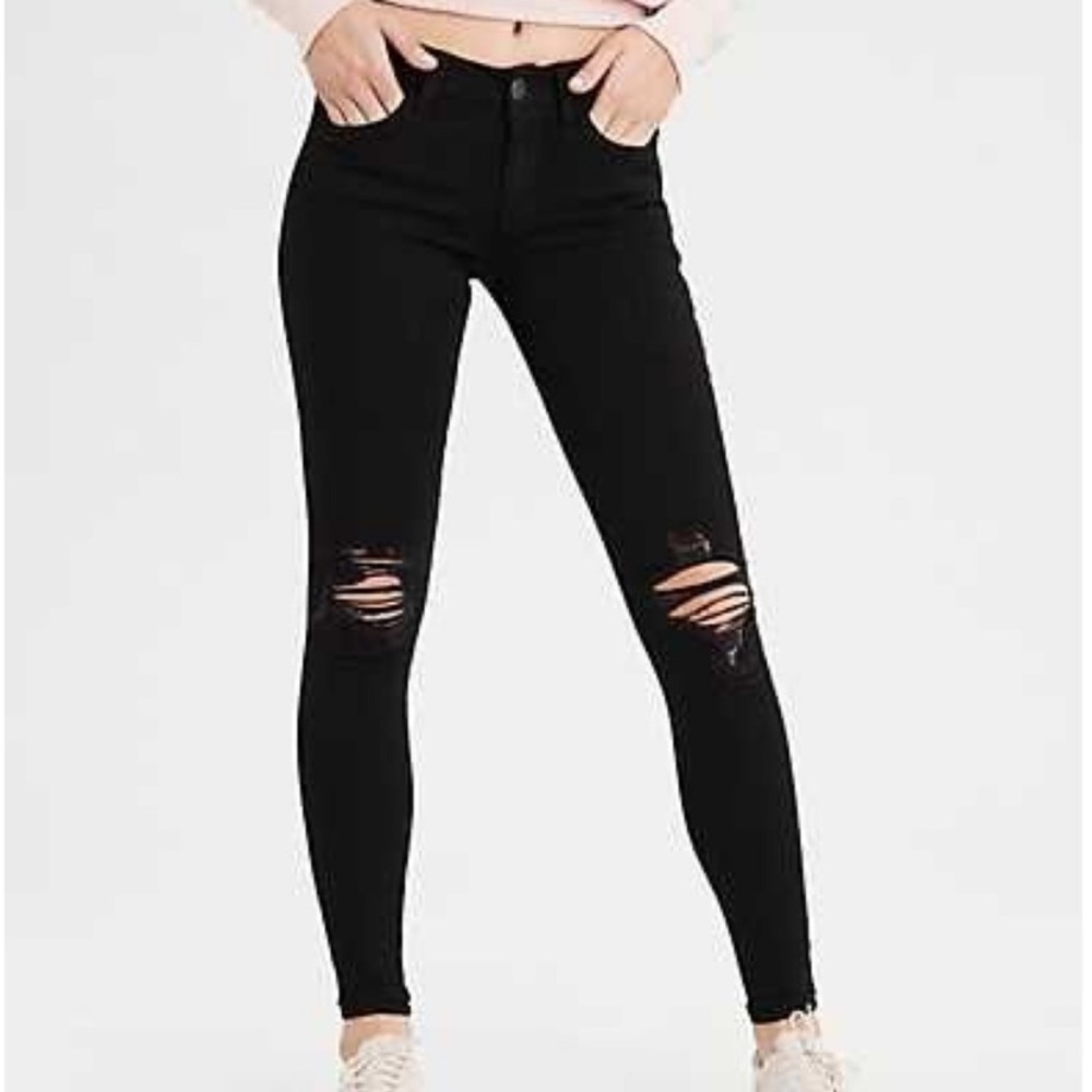 3/$20 AEO Distressed Jegging Black Super Stretch Twill Size 4 Regular